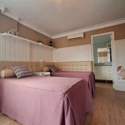 Apartamentos com 160m², 3 quartos, 2 suítes, 2 garagens, no bairro Jurerê Internacional em Florianópolis