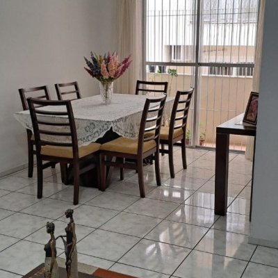 Apartamentos com 95m², 3 quartos, 1 suíte, 1 garagem, no bairro Canto em Florianópolis