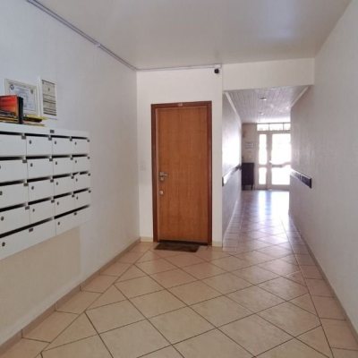 Apartamentos com 95m², 3 quartos, 1 suíte, 1 garagem, no bairro Canto em Florianópolis