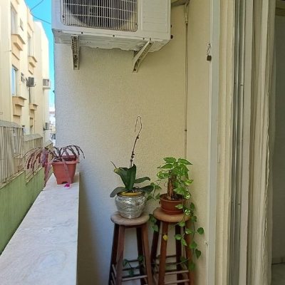 Apartamentos com 95m², 3 quartos, 1 suíte, 1 garagem, no bairro Canto em Florianópolis