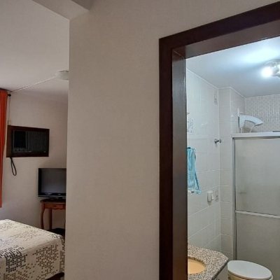Apartamentos com 95m², 3 quartos, 1 suíte, 1 garagem, no bairro Canto em Florianópolis