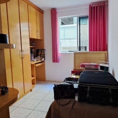 Apartamentos com 95m², 3 quartos, 1 suíte, 1 garagem, no bairro Canto em Florianópolis