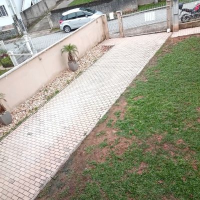 Casa Residencial com 147m², 4 quartos, 1 suíte, 4 garagens, no bairro São Sebastião em Palhoça