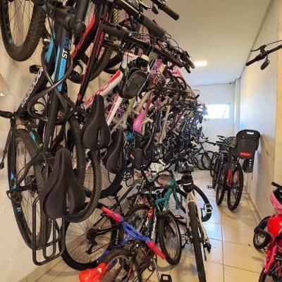 Apartamentos com 98m², 3 quartos, 1 suíte, 2 garagens, no bairro Jardim Atlântico em Florianópolis