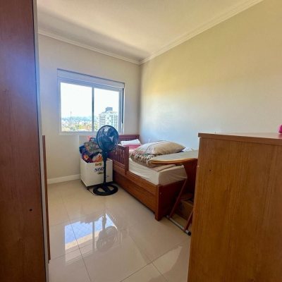 Apartamentos com 98m², 3 quartos, 1 suíte, 2 garagens, no bairro Jardim Atlântico em Florianópolis
