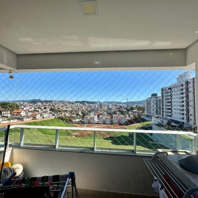 Apartamentos com 98m², 3 quartos, 1 suíte, 2 garagens, no bairro Jardim Atlântico em Florianópolis