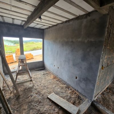 Sobrado Residencial com 110m², 2 quartos, 2 suítes, 1 garagem, no bairro Forquilhas em São José