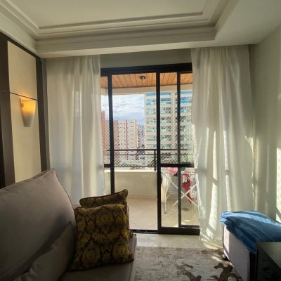 Apartamentos com 87m², 3 quartos, 1 suíte, 1 garagem, no bairro Agronomica em Florianópolis