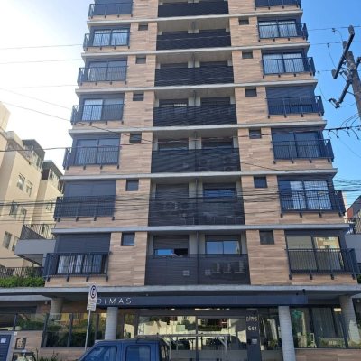 Apartamentos com 49m², 1 quarto, 1 garagem, no bairro Canto em Florianópolis