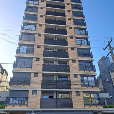 Apartamentos com 49m², 1 quarto, 1 garagem, no bairro Canto em Florianópolis