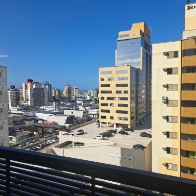 Apartamentos com 49m², 1 quarto, 1 garagem, no bairro Canto em Florianópolis