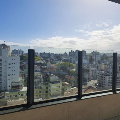 Apartamentos com 49m², 1 quarto, 1 garagem, no bairro Canto em Florianópolis