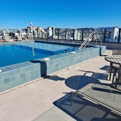 Apartamentos com 49m², 1 quarto, 1 garagem, no bairro Canto em Florianópolis