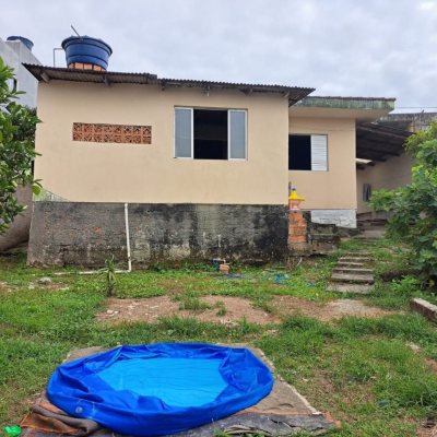 Casa Residencial com 127m², 3 quartos, 2 garagens, no bairro Monte Cristo em Florianópolis