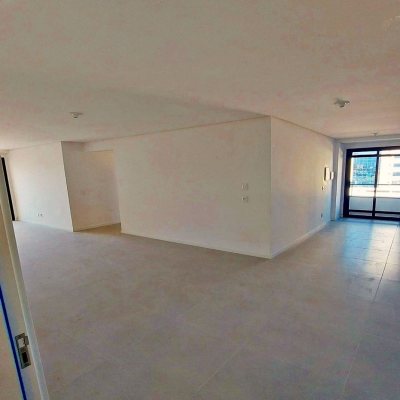 Apartamentos com 90m², 3 quartos, 1 suíte, 2 garagens, no bairro Pagani em Palhoça