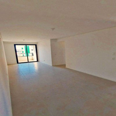 Apartamentos com 90m², 3 quartos, 1 suíte, 2 garagens, no bairro Pagani em Palhoça