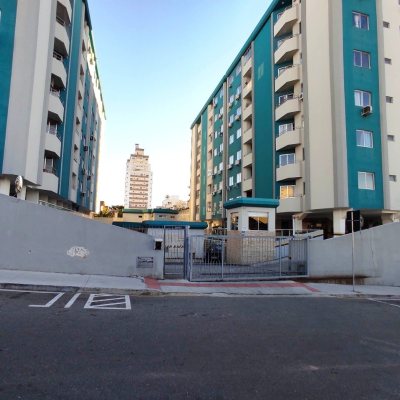 Apartamentos com 74m², 3 quartos, 1 suíte, 1 garagem, no bairro Barreiros em São José