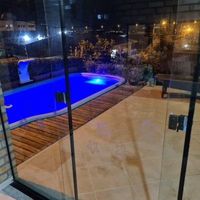 Casa Residencial com 278m², 3 quartos, 1 suíte, 2 garagens, no bairro Saco Dos Limões em Florianópolis