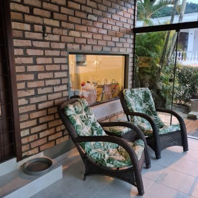 Casa Residencial com 278m², 3 quartos, 1 suíte, 2 garagens, no bairro Saco Dos Limões em Florianópolis