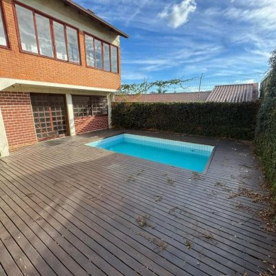 Casa Residencial com 128m², 4 quartos, 2 suítes, 2 garagens, no bairro Jardim Atlântico em Florianópolis