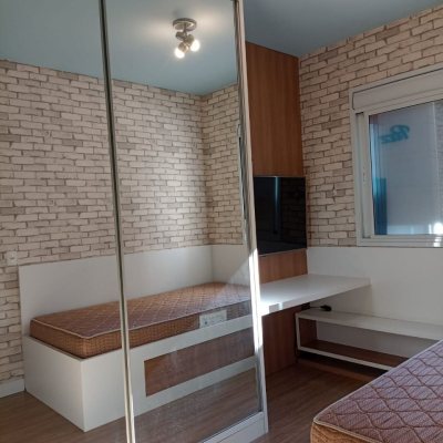 Apartamentos com 63m², 2 quartos, 1 suíte, 1 garagem, no bairro Agronômica em Florianópolis