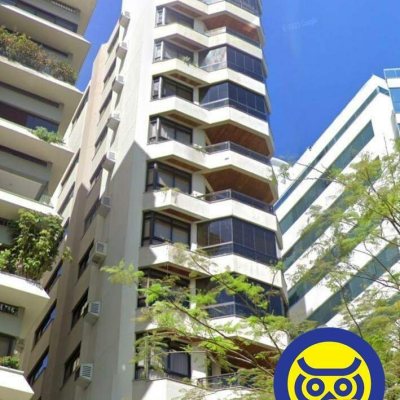 Apartamentos com 214m², 3 quartos, 3 suítes, 2 garagens, no bairro Centro em Florianópolis