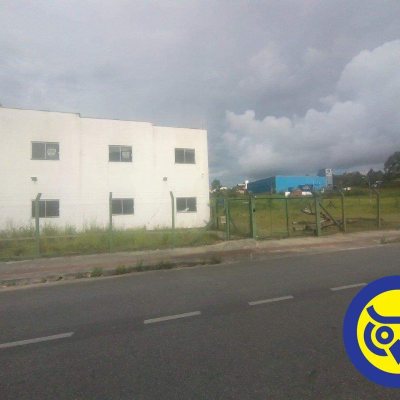 Galpao/Deposito com 804m², no bairro Forquilhas em São José
