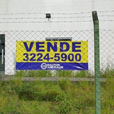 Galpao/Deposito com 804m², no bairro Forquilhas em São José