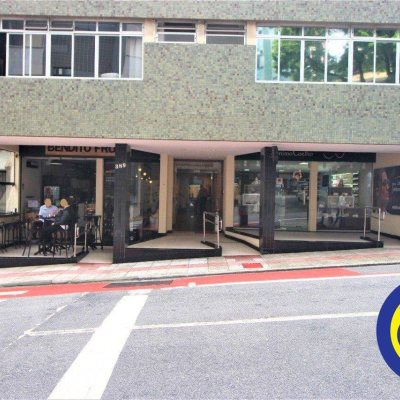Sala com 50m², no bairro Centro em Florianópolis