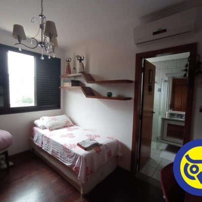 Apartamentos com 186m², 3 quartos, 2 suítes, 2 garagens, no bairro Centro em Florianópolis