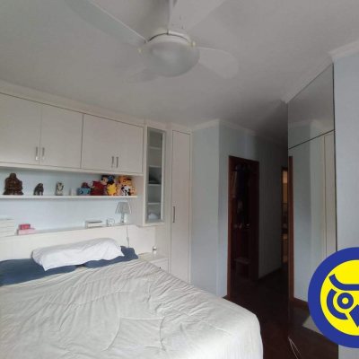 Apartamentos com 186m², 3 quartos, 2 suítes, 2 garagens, no bairro Centro em Florianópolis