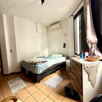Apartamentos com 90m², 3 quartos, 1 suíte, 1 garagem, no bairro Canasvieiras em Florianópolis