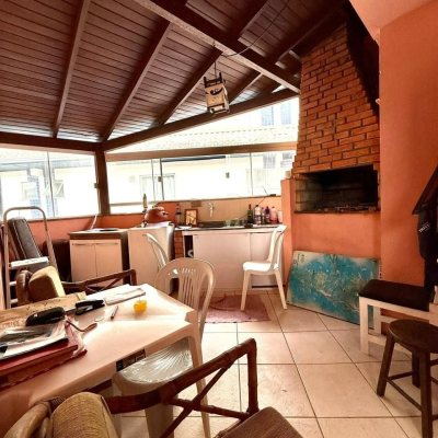 Apartamentos com 90m², 3 quartos, 1 suíte, 1 garagem, no bairro Canasvieiras em Florianópolis