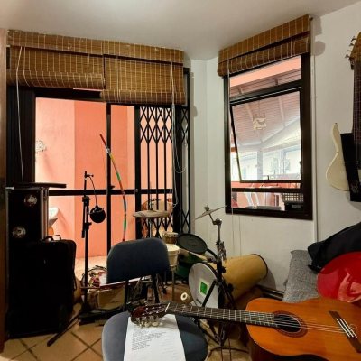 Apartamentos com 90m², 3 quartos, 1 suíte, 1 garagem, no bairro Canasvieiras em Florianópolis