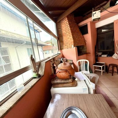 Apartamentos com 90m², 3 quartos, 1 suíte, 1 garagem, no bairro Canasvieiras em Florianópolis