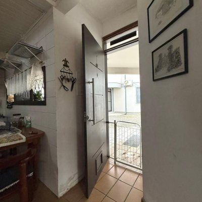 Apartamentos com 90m², 3 quartos, 1 suíte, 1 garagem, no bairro Canasvieiras em Florianópolis