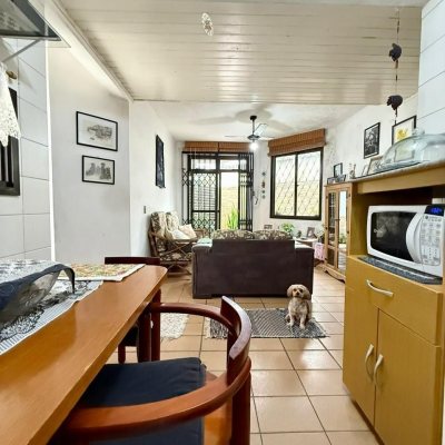 Apartamentos com 90m², 3 quartos, 1 suíte, 1 garagem, no bairro Canasvieiras em Florianópolis