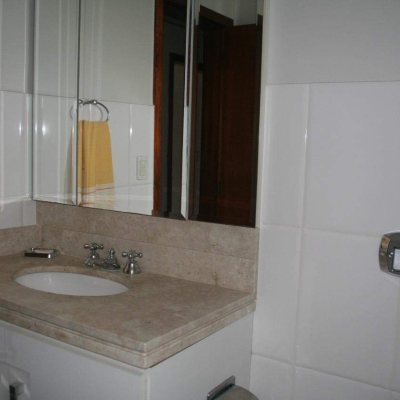 Apartamentos com 264m², 4 quartos, 2 suítes, 2 garagens, no bairro Agronômica em Florianópolis