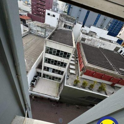 Sala com 47m², no bairro Centro em Florianópolis