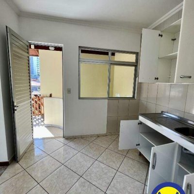 Casa Residencial com 239m², 4 quartos, 2 suítes, 2 garagens, no bairro Jardim Atlântico em Florianópolis