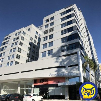 Sala com 32m², 1 garagem, no bairro Itacorubi em Florianópolis