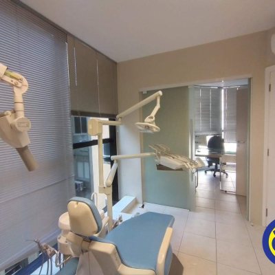 Sala com 54m², 1 garagem, no bairro Centro em Florianópolis