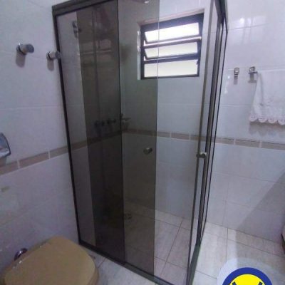 Casa Residencial com 332m², 4 quartos, 1 suíte, 2 garagens, no bairro Jardim Atlântico em Florianópolis