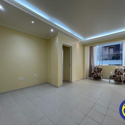 Apartamentos com 64m², 2 quartos, 1 garagem, no bairro Centro em Florianópolis