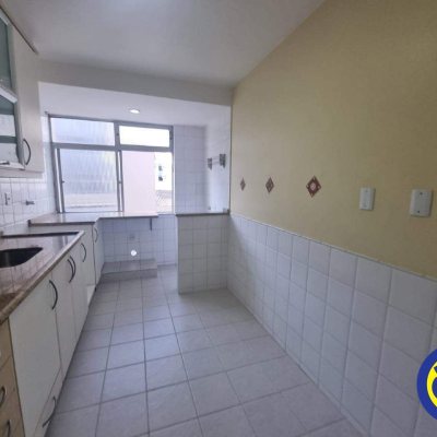 Apartamentos com 64m², 2 quartos, 1 garagem, no bairro Centro em Florianópolis