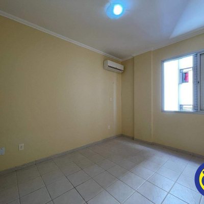 Apartamentos com 64m², 2 quartos, 1 garagem, no bairro Centro em Florianópolis