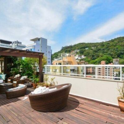 Apartamentos com 279m², 3 quartos, 1 suíte, 2 garagens, no bairro Centro em Florianópolis