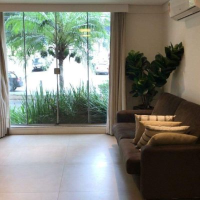 Apartamentos com 279m², 3 quartos, 1 suíte, 2 garagens, no bairro Centro em Florianópolis