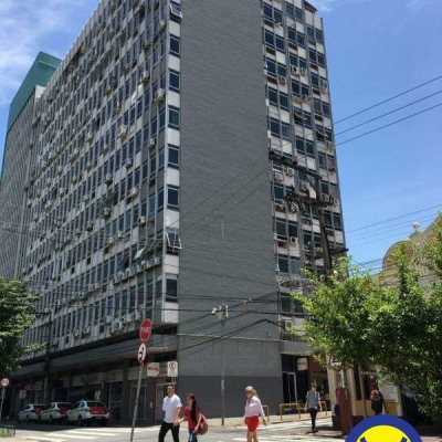 Sala com 58m², 1 garagem, no bairro Centro em Florianópolis