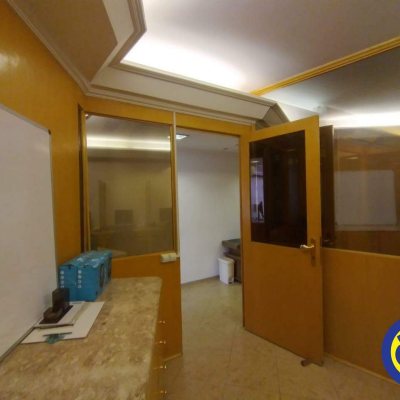 Sala com 58m², 1 garagem, no bairro Centro em Florianópolis